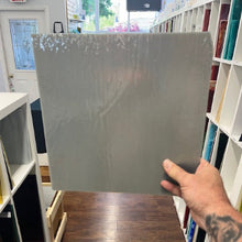 Load image into Gallery viewer, Y96 Opalescent Glass