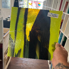 Load image into Gallery viewer, Y96 Mixed Color Glass