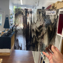 Load image into Gallery viewer, Y96 Mixed Color Glass
