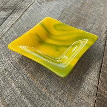 Load image into Gallery viewer, Studio Series Accent Dish
