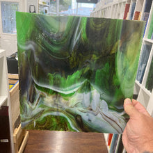 Load image into Gallery viewer, WO 59 Dk. Brown, Green, White