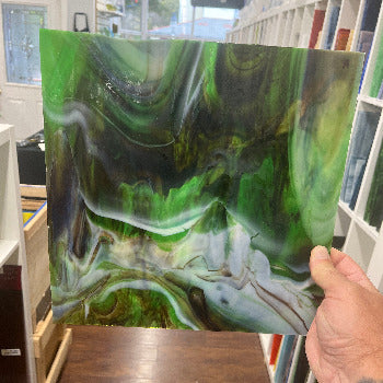 WO 59 Dk. Brown, Green, White