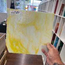 Load image into Gallery viewer, Y96 Mixed Color Glass