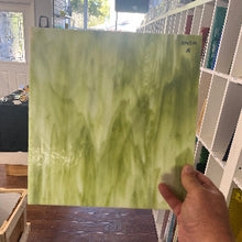 Load image into Gallery viewer, Y96 Mixed Color Glass