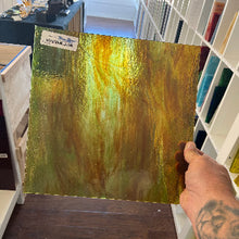 Load image into Gallery viewer, Y96 Mixed Color Glass