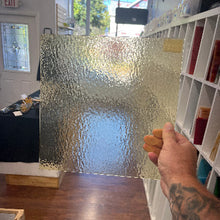 Load image into Gallery viewer, Oceanside Transparent (FR)